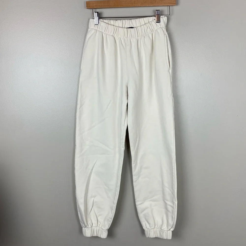 Brandy Melville off White cream Rosa Sweatpants one size small pockets